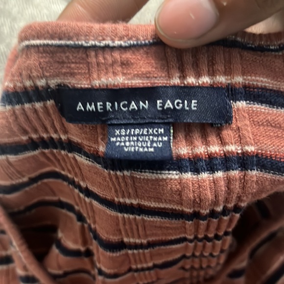 Button top - Picture 3 of 3